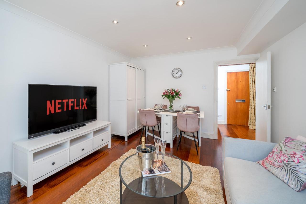 Crossharbour Canary Wharf 2 Bed Duplex Apartment ロンドン エクステリア 写真